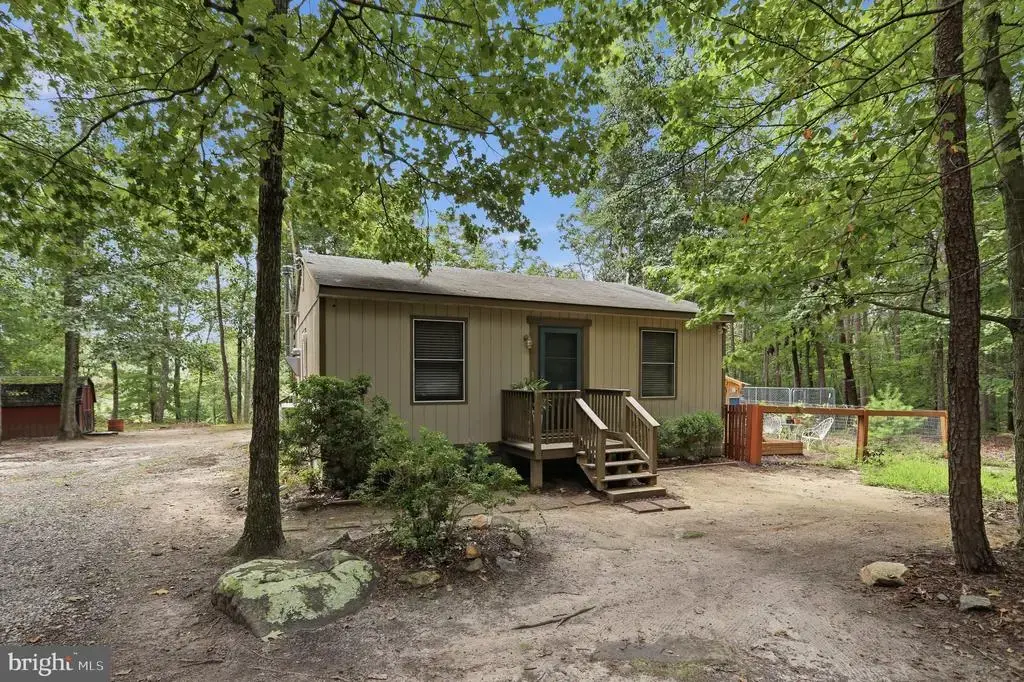 899 Oak Dale Ct, CAPON BRIDGE