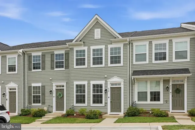 408 Pemberton Park Ln, Frederick