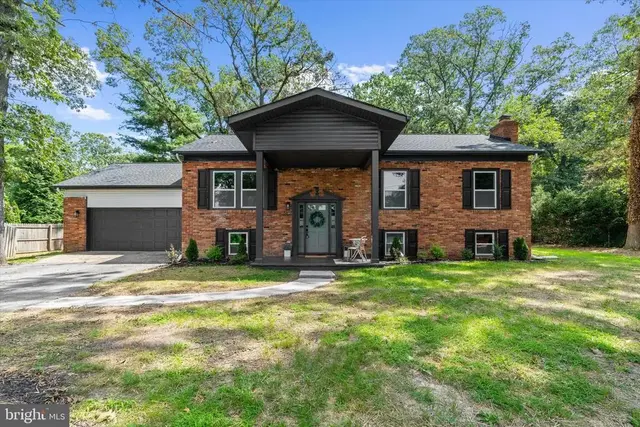 7851 Spruce Hill Rd, Severn