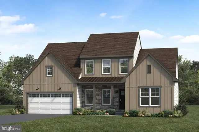 402 Morris Dr, Mechanicsburg