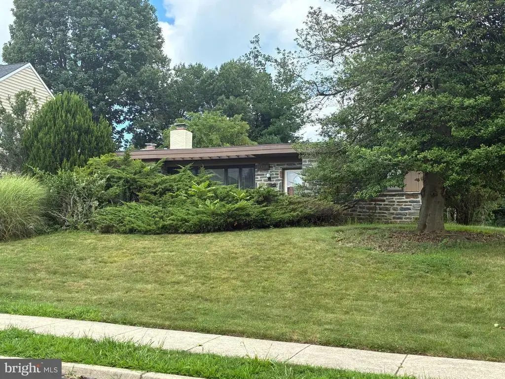 2135 Maclarie Ln, BROOMALL
