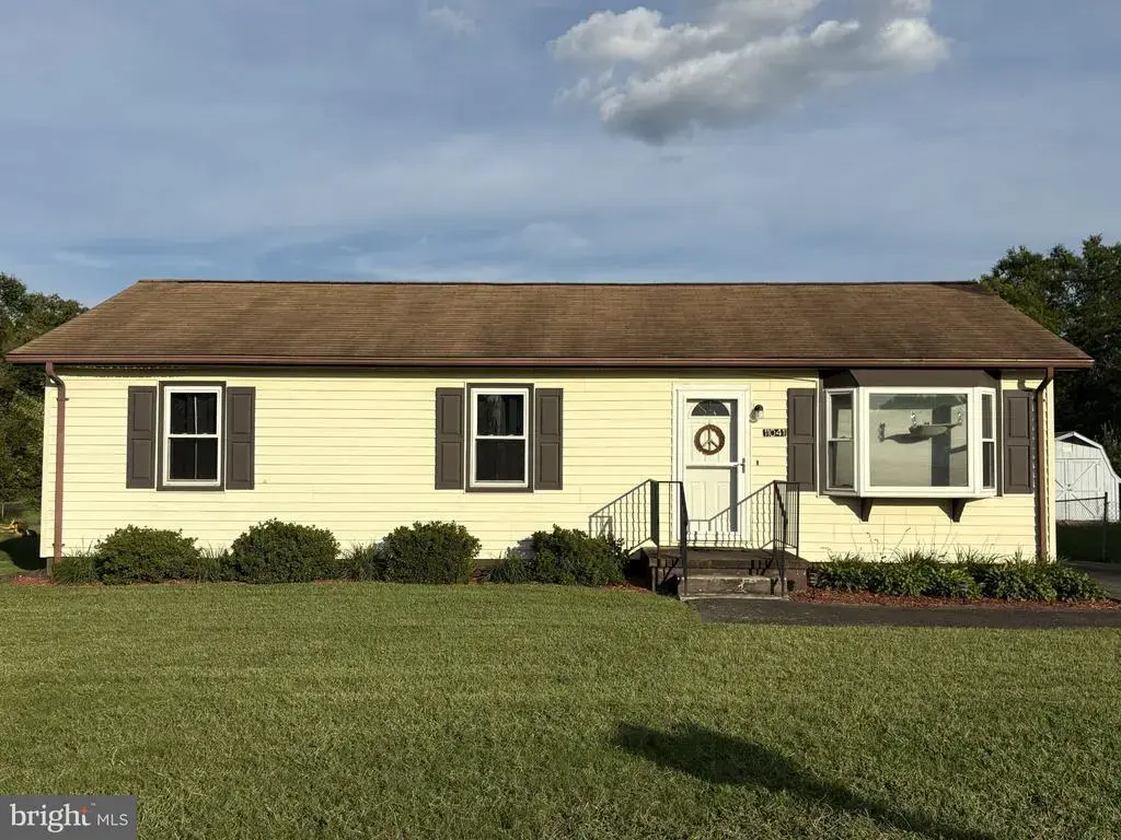 11041 Blake Ln, BEALETON