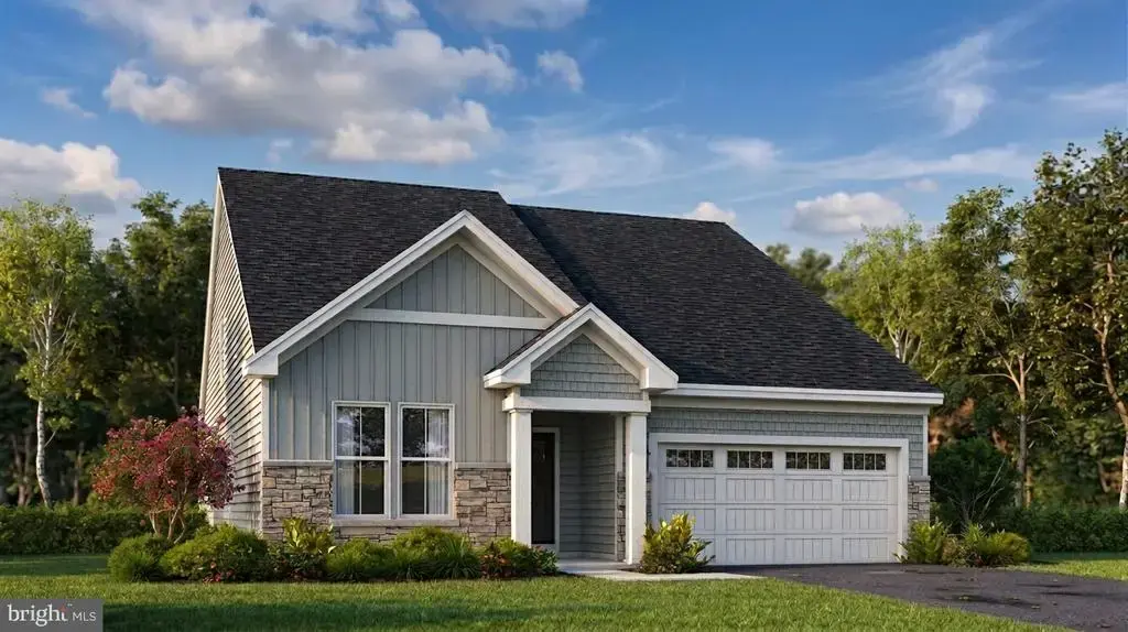 16 Ariel Ln, DOVER