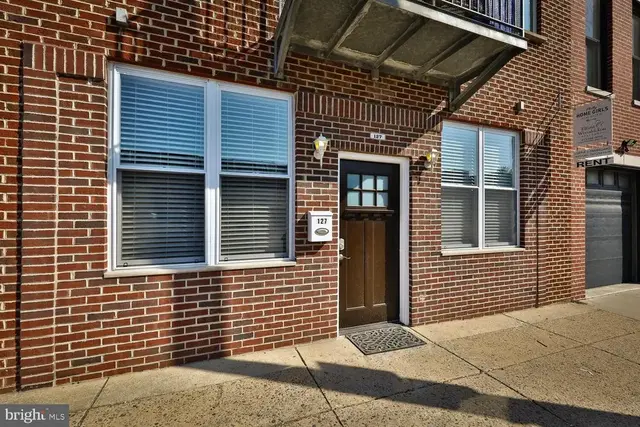 127 Washington Ave. (aka 126-28 League St) #1, Philadelphia