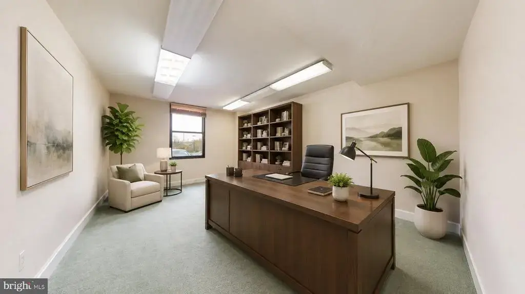4600 Duke St #328, ALEXANDRIA