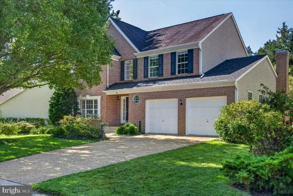28 Brookshire Dr, WARRENTON