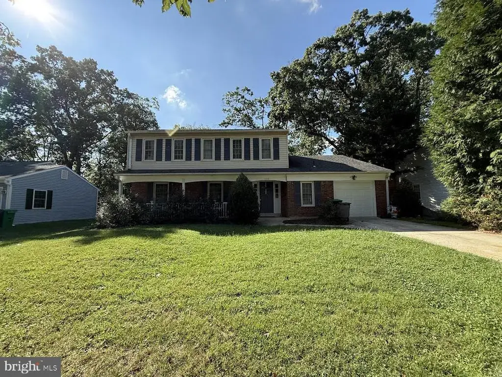 220 Summit Hall Rd, GAITHERSBURG