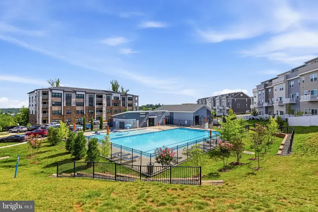 46294 Mount Milstead Ter #101, STERLING