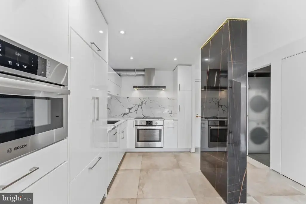2320 Wisconsin Ave Nw #202a, WASHINGTON