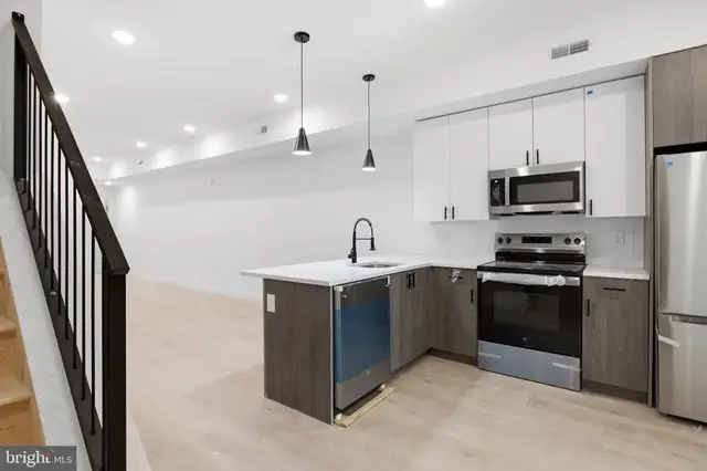 2326 N 16th St #3, Philadelphia