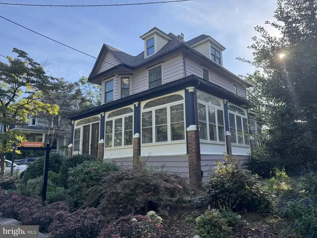 104 E Madison Ave, COLLINGSWOOD
