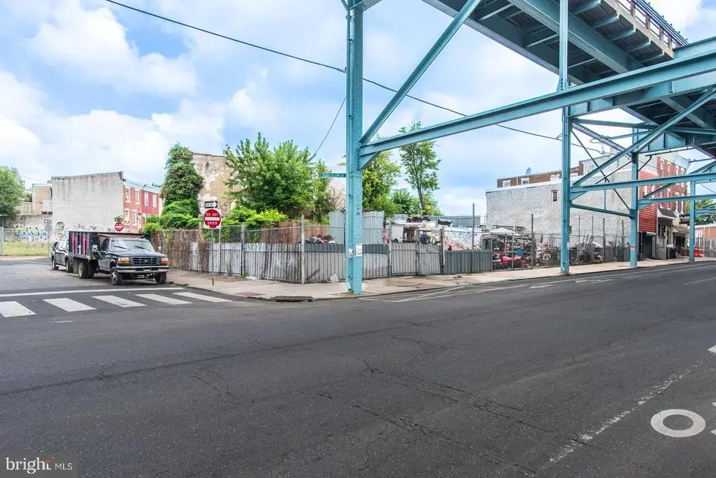 2736 Kensington Ave, PHILADELPHIA