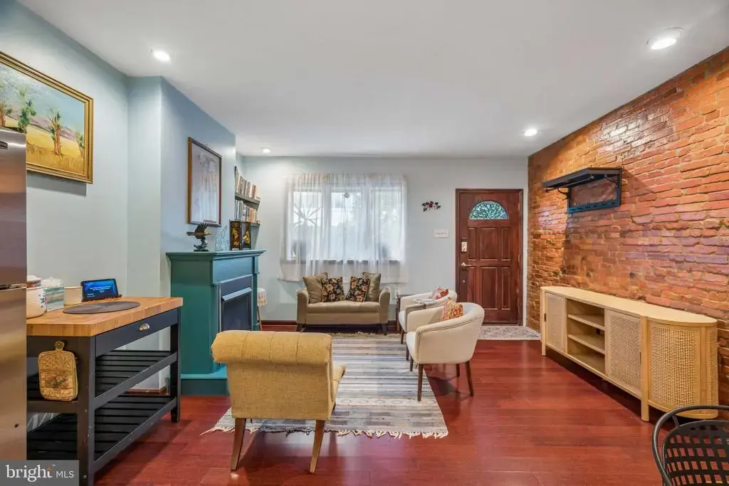 1161 S Juniper St, PHILADELPHIA