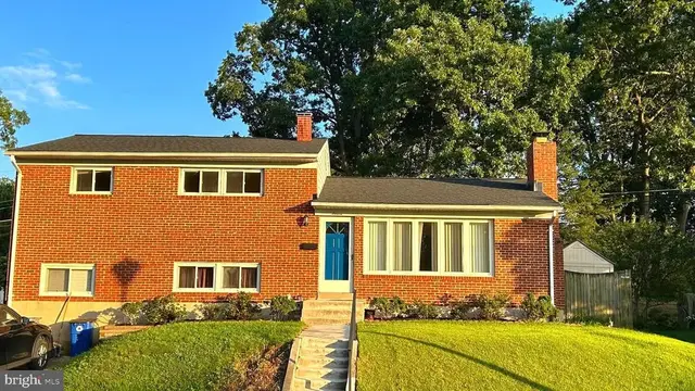 11 Wendslow Rd, Lutherville Timonium