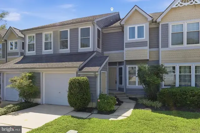6 Hemsted Ct, Dover