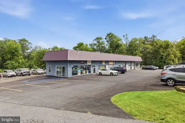 106 Camellia Rd, Brodheadsville