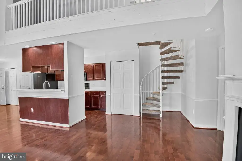 9816 Lake Pointe Ct #302, UPPER MARLBORO