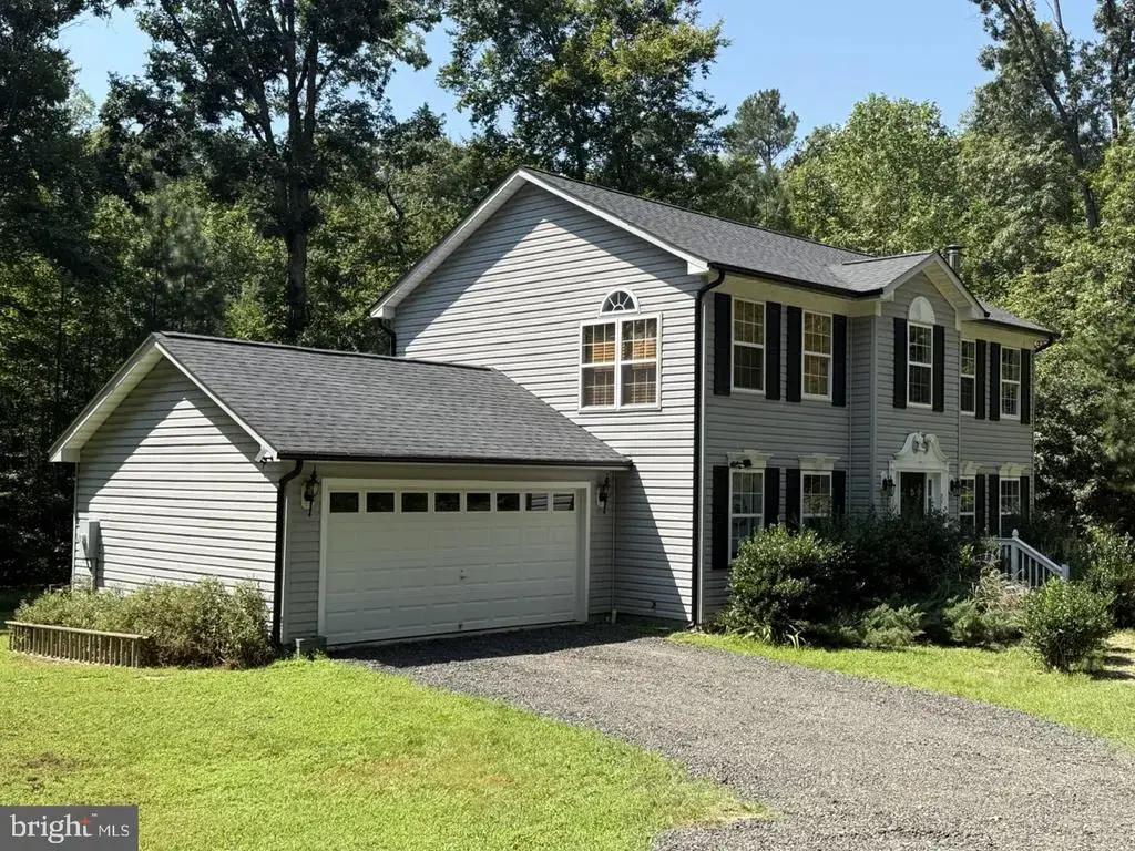 5144 Gatewood Rd, WOODFORD
