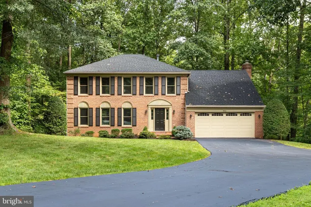 9900 Shady Cove Dr, FAIRFAX STATION
