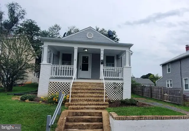 518 Carter St, Front Royal