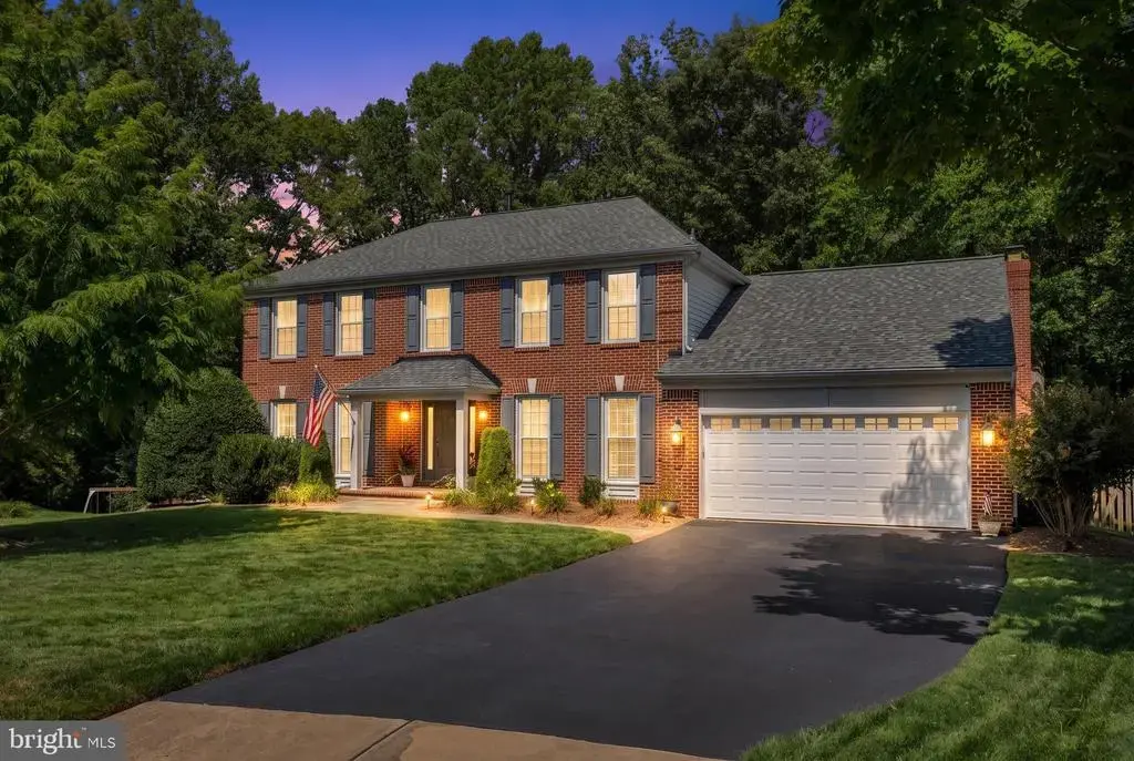 8101 Jeffrey Ct, FAIRFAX STATION