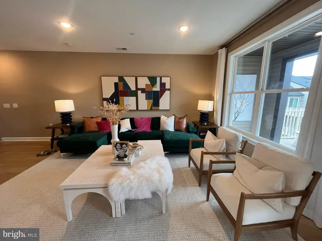4921 Longmire Way #123, CHANTILLY