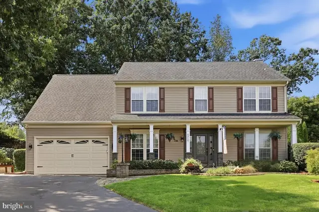 506 Eventide Ct, Mount Airy
