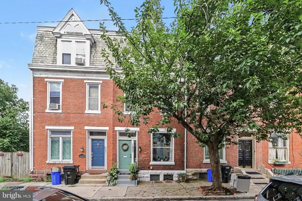 1807 Penn St, HARRISBURG