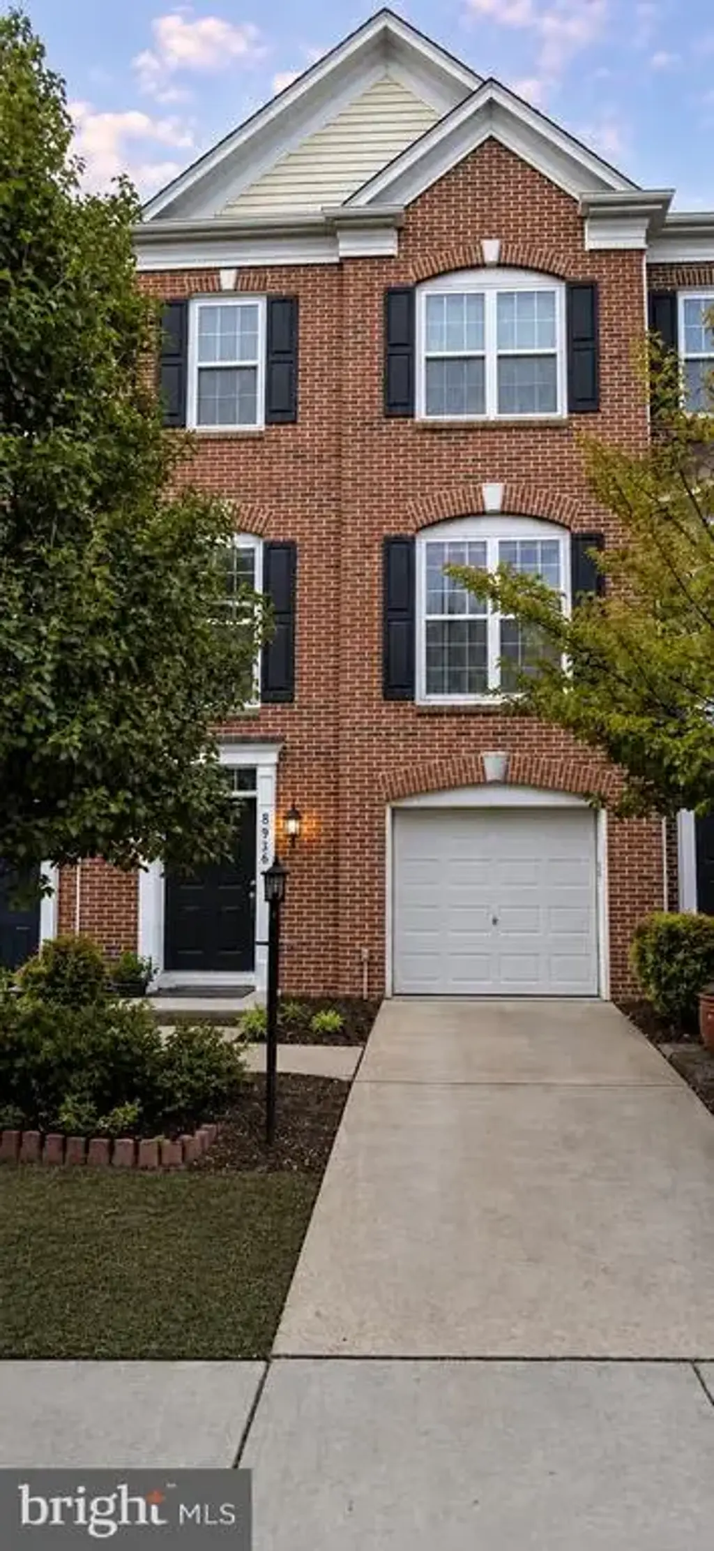 8936 Singleleaf Cir, LORTON