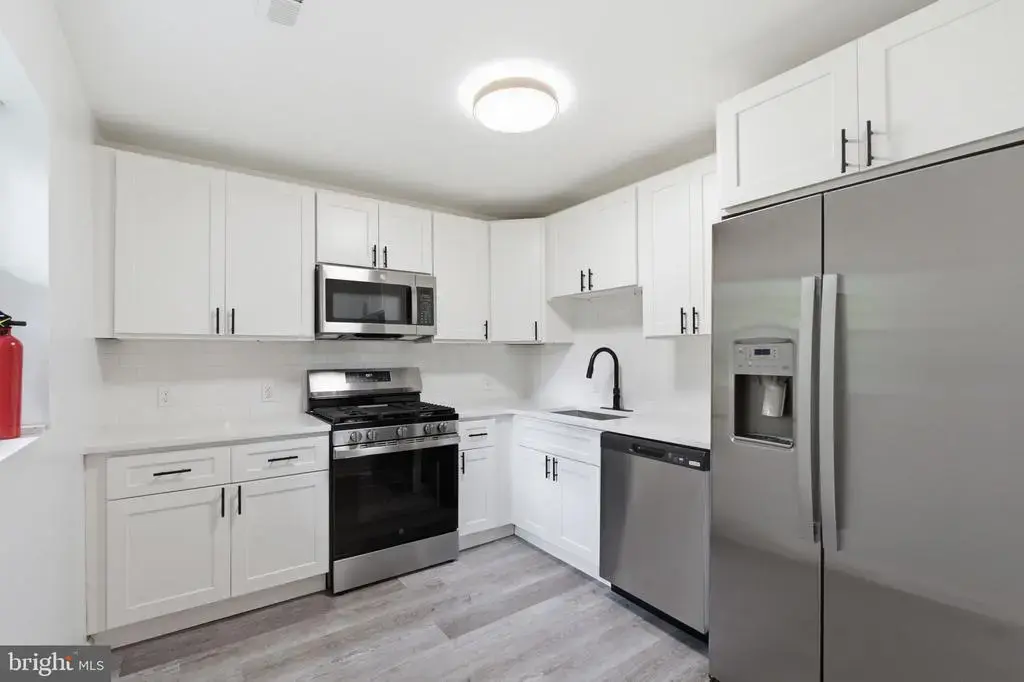 1419 Victory Ave, WILLIAMSTOWN