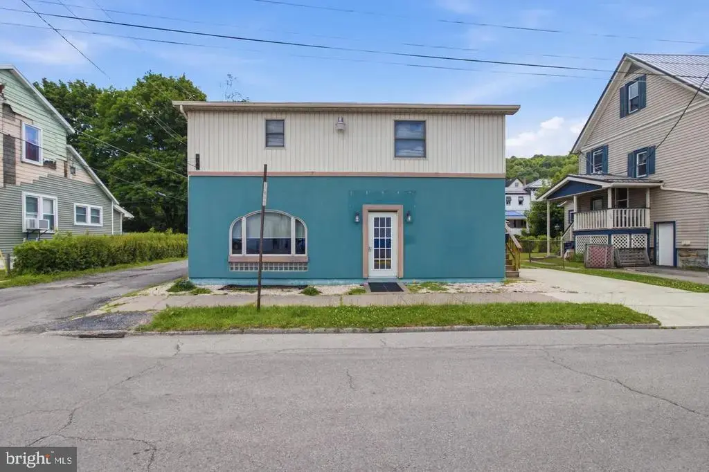 7 N 4th St, CLEARFIELD