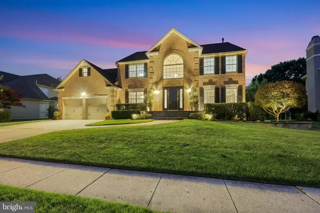 128 Renaissance Dr, CHERRY HILL