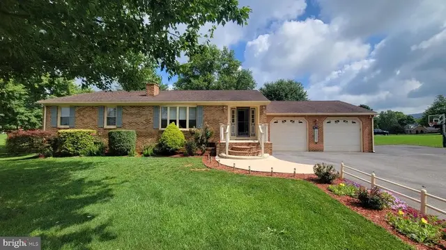 21925 Beaverbrook Dr, Smithsburg