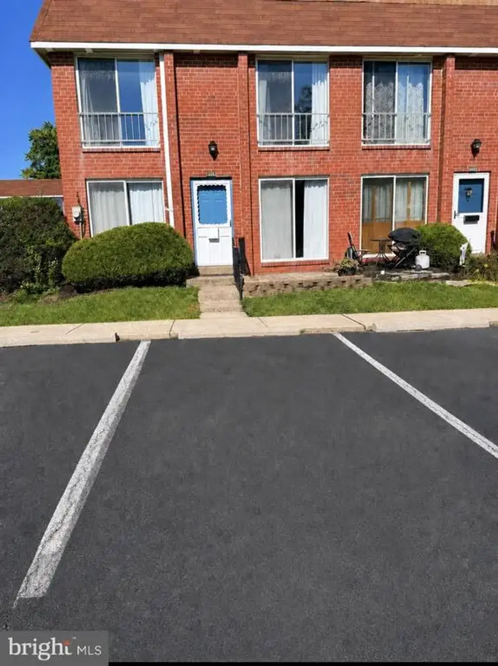 114 Lexington Ct, WARMINSTER