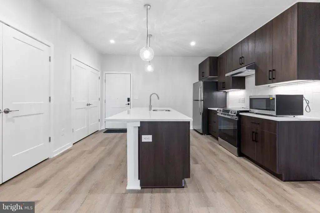 26 S York Rd #205, HATBORO