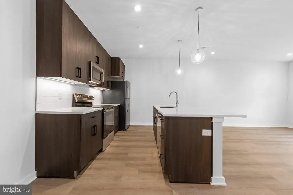 26 S York Rd #206, HATBORO