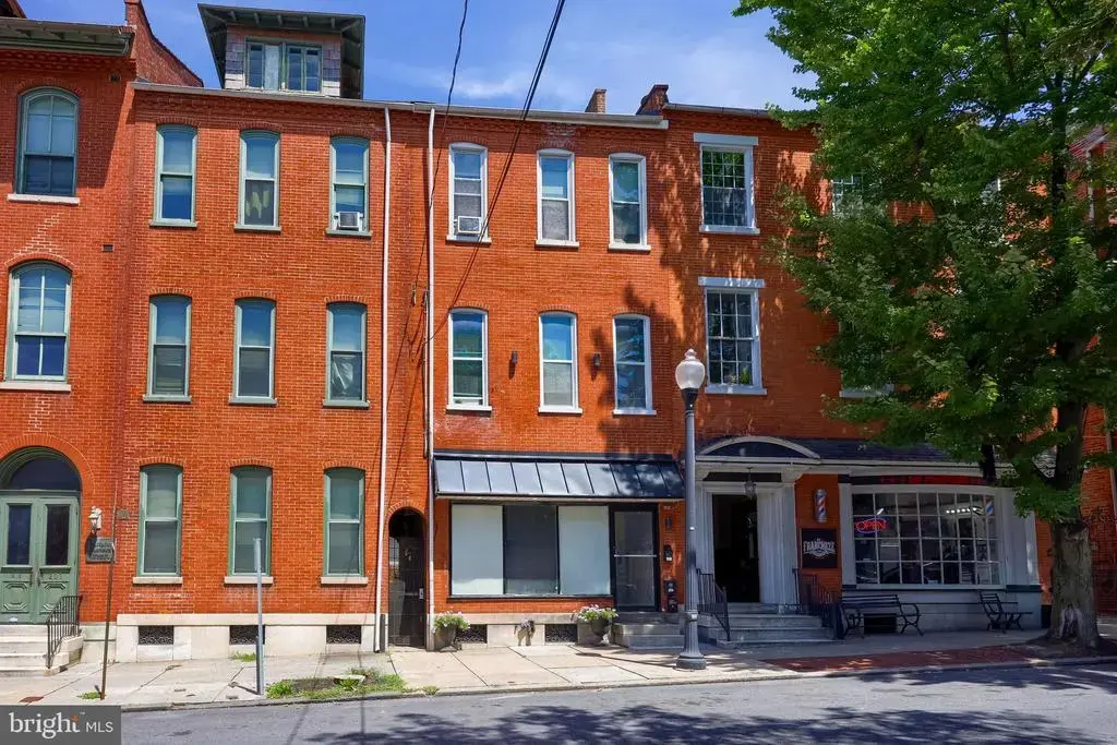 205 E King St, LANCASTER