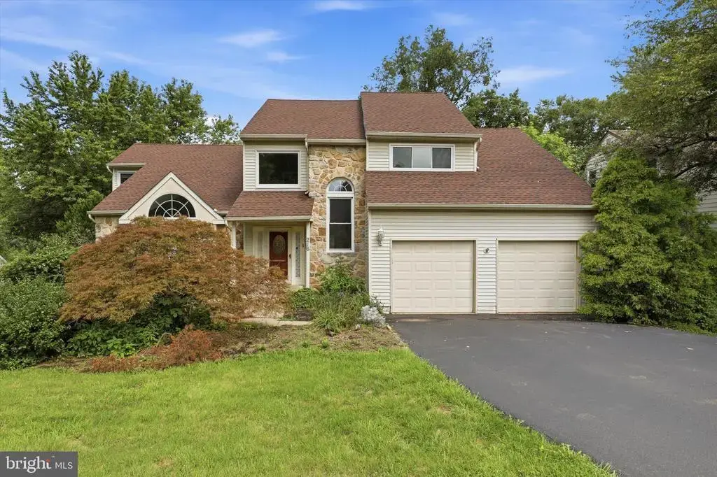 216 Cassandra Dr, CHALFONT