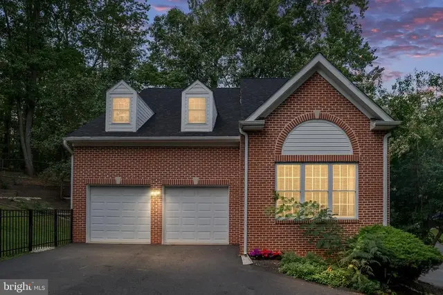 2311 Harpoon Dr, Stafford