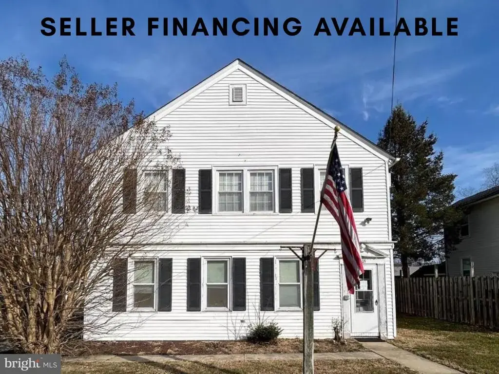 305 E Water St, CENTREVILLE