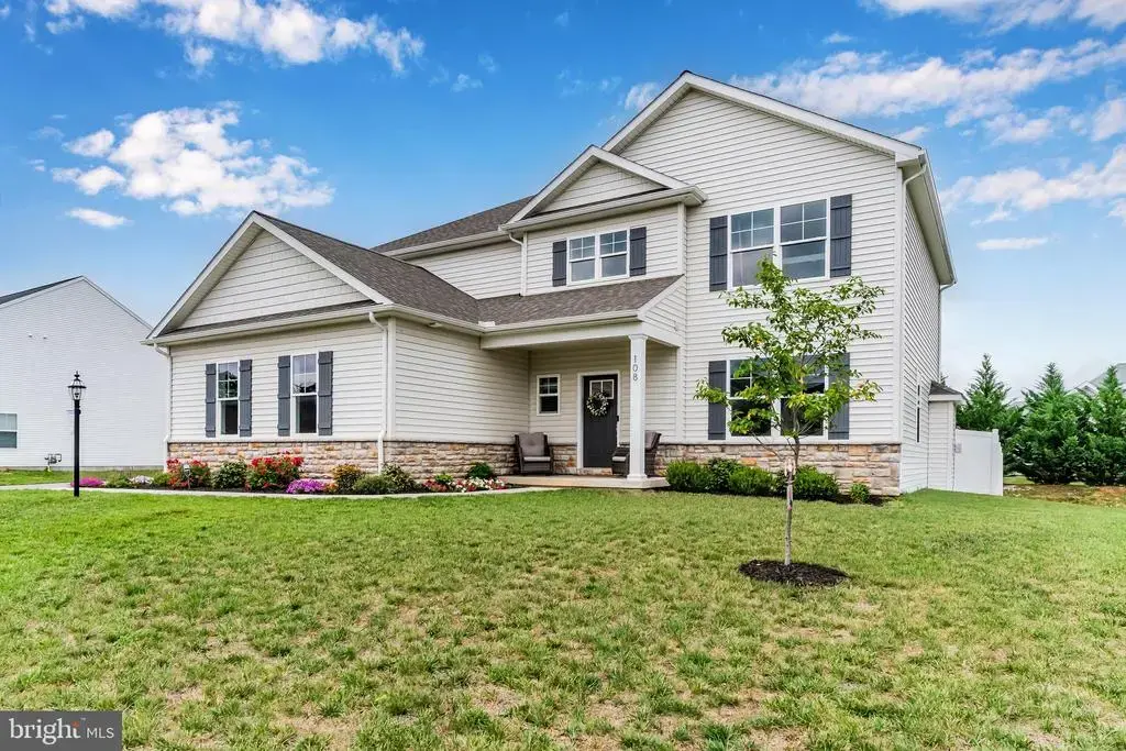108 Kensington Pl, MECHANICSBURG
