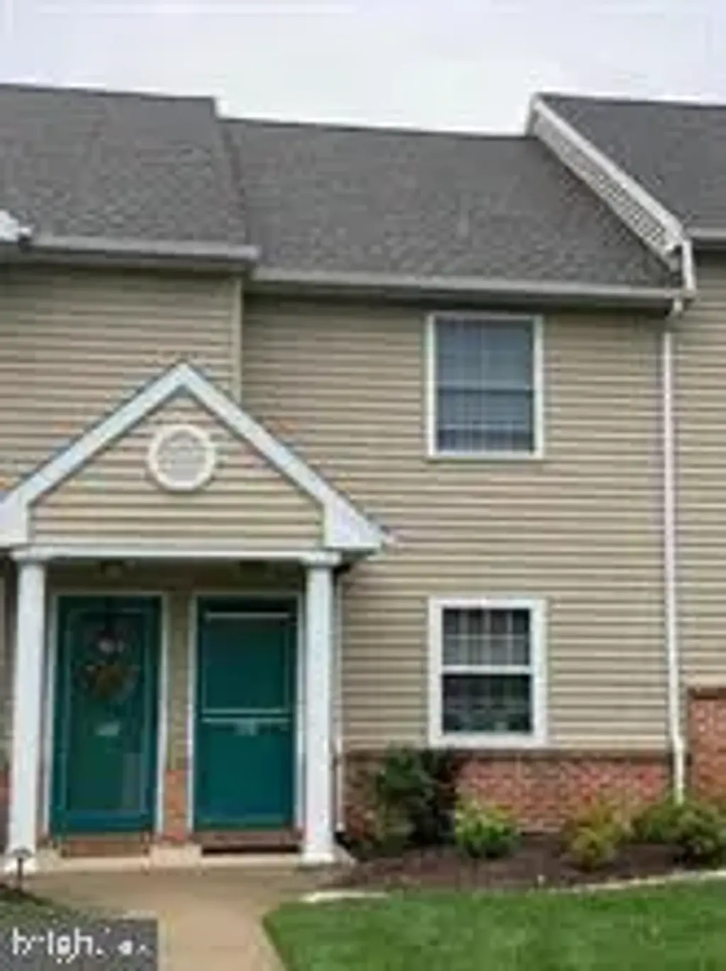 108 Primrose Ln, READING