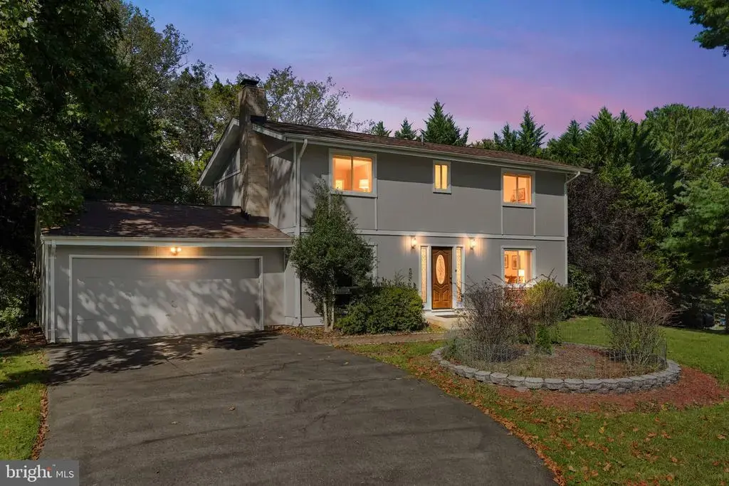 11501 Piney Lodge Rd, NORTH POTOMAC