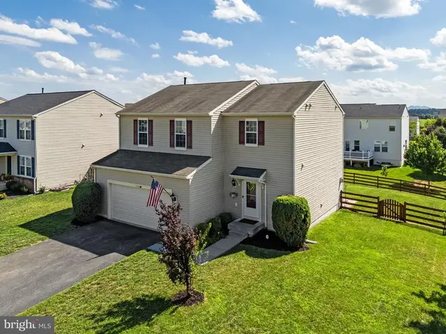 146 Dollie Mae Ln, Stephens City