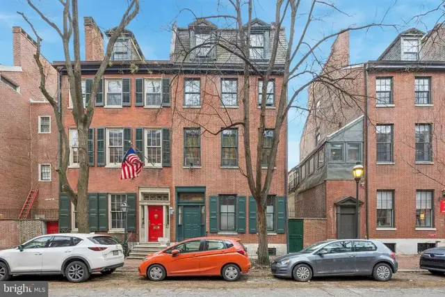 916 Clinton St, Philadelphia