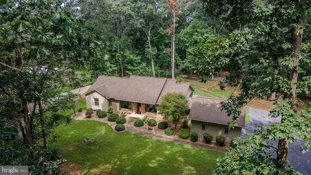 55 Burkes Mill Rd, WEYERS CAVE