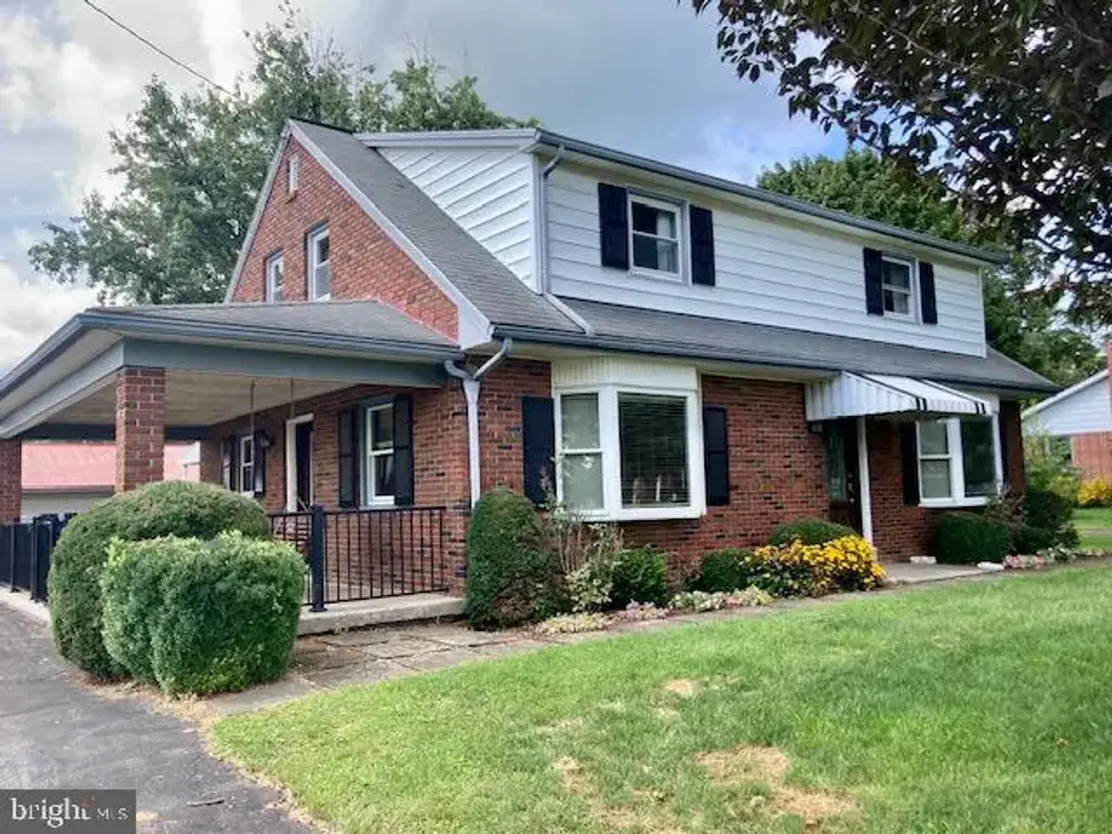 180 Weidmansville Rd, EPHRATA