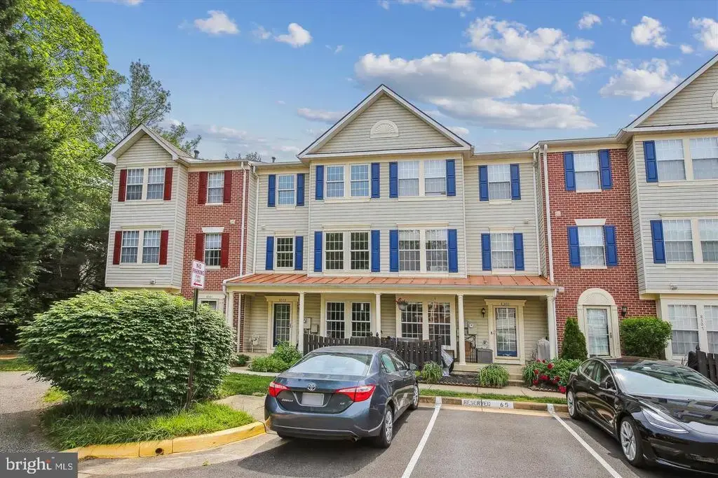 8303 Duck Hawk Way #66, LORTON