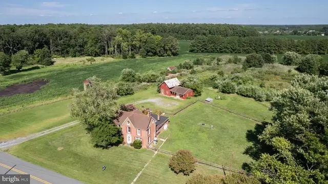 885 Hudson Rd, Cambridge