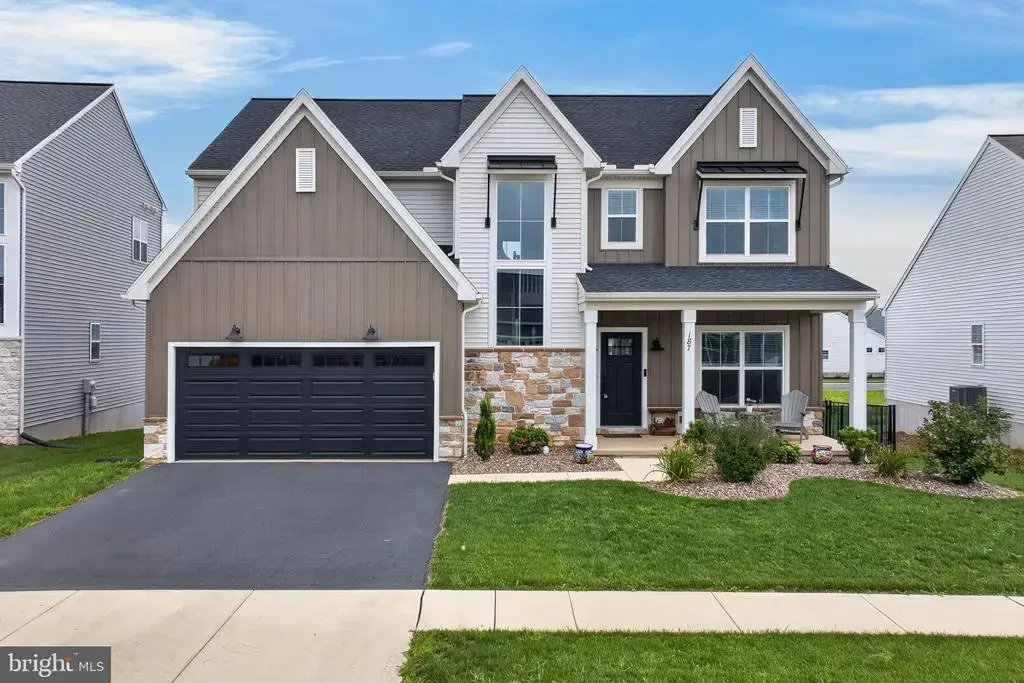 187 Morning Dr, EPHRATA